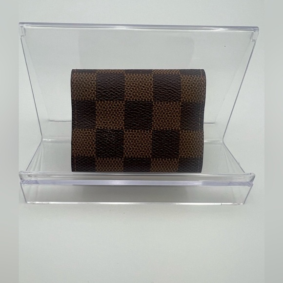 Louis Vuitton Damier Cufflink Case - Picture 4 of 13